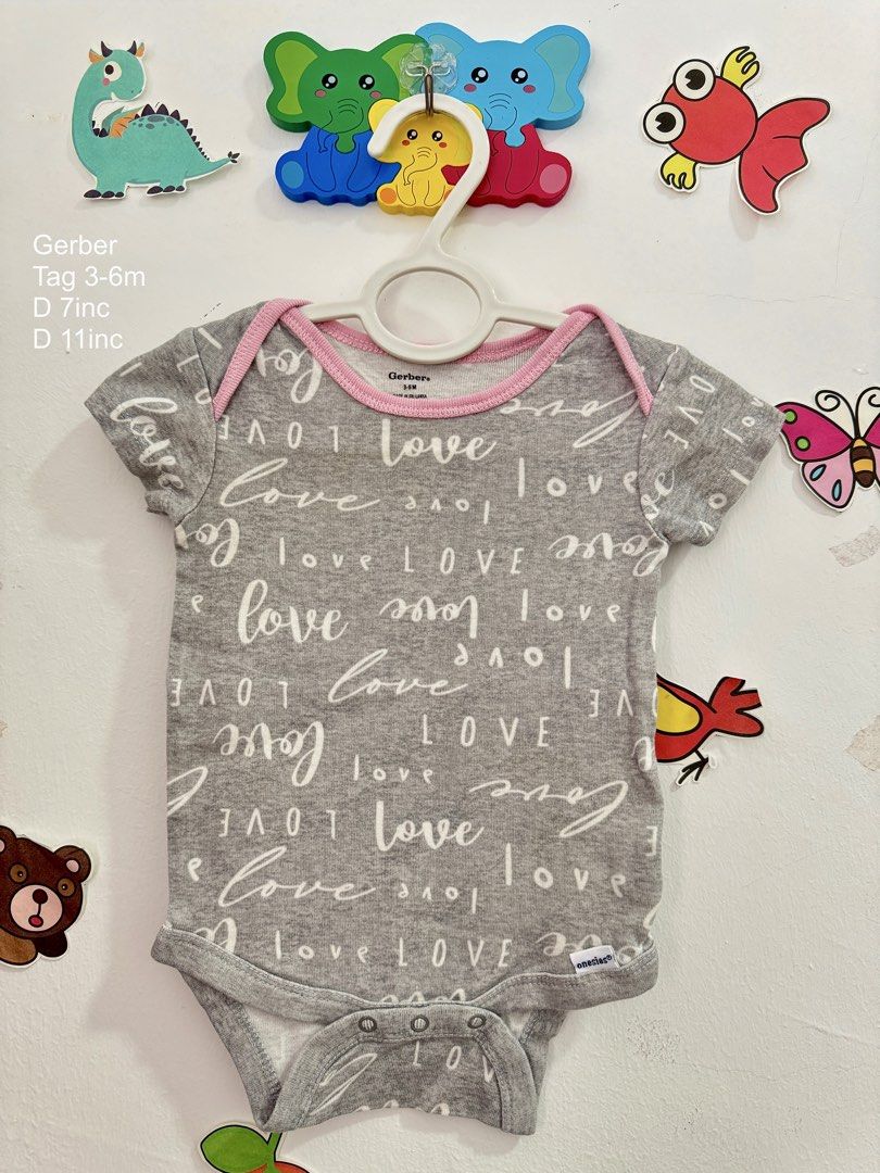 Romper baby (Category: Babies & Kids Fashion) located in Johor Bahru. Submitted by sarimah.my (Listing ID 1447348639, Image 3). Description: Deal kat ws ye . sz 0-12m .
