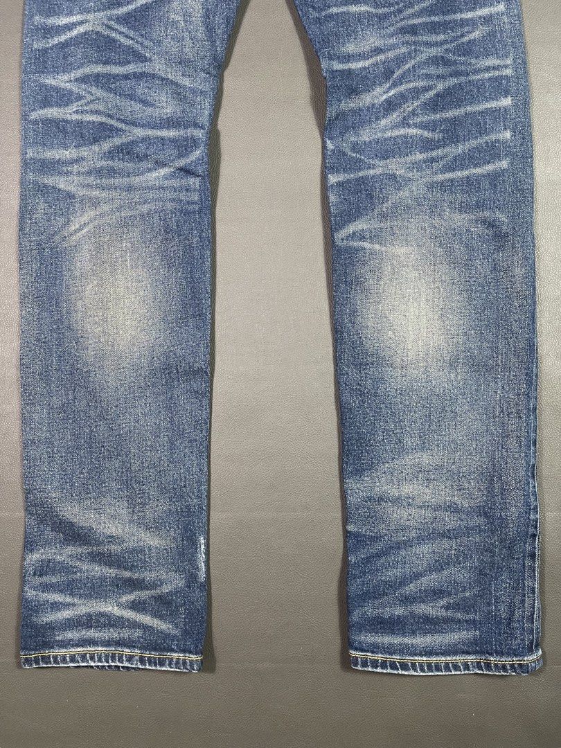RRL Distressed Denim Selvedge Jeans (Category: Jeans) located in Caloocan City. Submitted by dapreluv (Listing ID 1447434182, Image 3). Description: Double RL Selvedge Jeans Width: 34” Front Rise: 10.5” Thigh: 11” Knee: 8” Inseam: 32” Leg opening: 7” Length: 41” 3,000 .