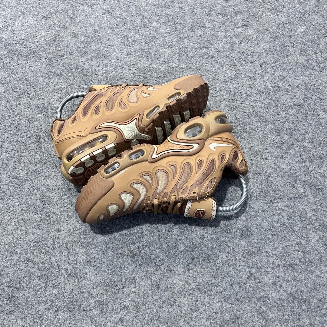 Sepatu Nike Air Max Plus Drift Brown Casual Shoes (Kategori: Sneakers) berada di Sragen. Dikirim oleh wsb.sragen (ID iklan 1447362839, Gambar 3). Deskripsi: .