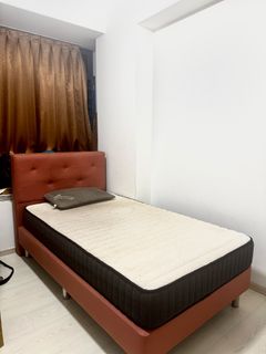 (Category: ) located in . Submitted by medhavinan53311 (Listing ID 1447446724, Image 1). Description: .