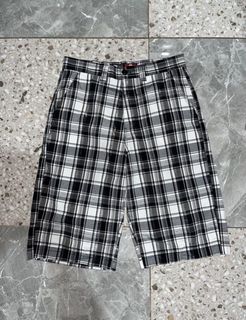(Category: ) located in . Submitted by hade2.0 (Listing ID 1447418449, Image 1). Description: .