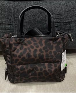 (Kategori: ) berada di . Dikirim oleh various.store (ID iklan 1447381425, Gambar 1). Deskripsi: .