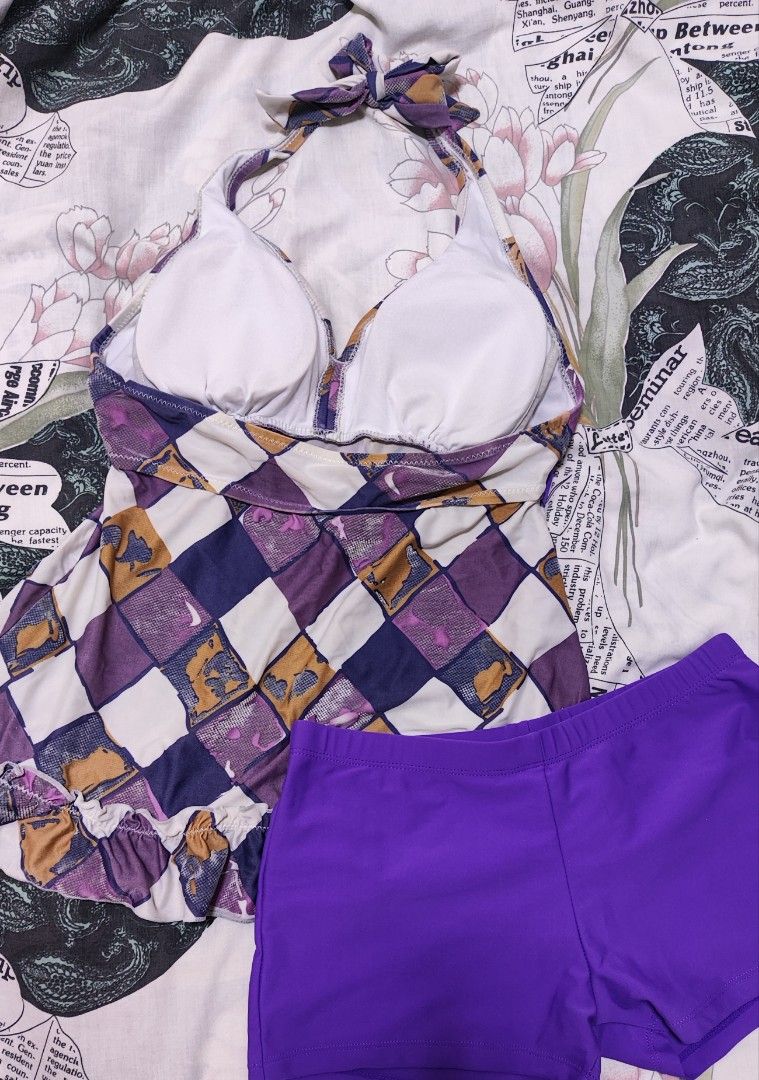Tankini set (Category: Bikinis & Swimsuits) located in Makati City. Submitted by declutterwithcath (Listing ID 1447419416, Image 2). Description: Size: Medium - Padded - Only used once.