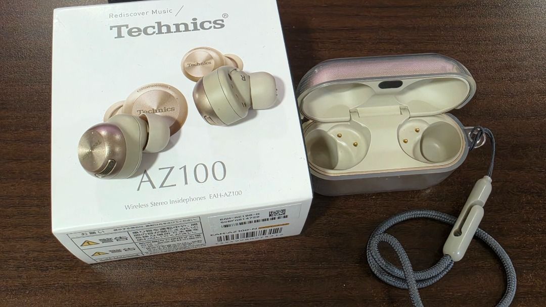 Technics AZ100 True Wireless Earbuds (Category: Earphones) located in Petaling Jaya. Submitted by cyrus.gan (Listing ID 1447439082, Image 1). Description: https://www.technics.com/my/products/true-wireless-earbuds/eah-az100.html Come with protective case Magnetic Fluid Driver for low distortion, accurate bass and high resolution. Adaptive Noise Cancelling Technology adjusts in real-time to block ambient noise and maintains optimal ANC at all time
