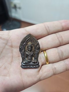 (Category: ) located in . Submitted by royalcrownsg (Listing ID 1447460370, Image 1). Description: .