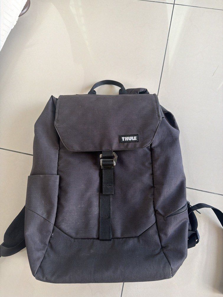Thule backpack (Category: Backpacks) located in Alor Setar. Submitted by aaronaldan69775 (Listing ID 1447341595, Image 1). Description: Bag thule untuk dilepaskan Kondisi ok lagi Koleksi peribadi.