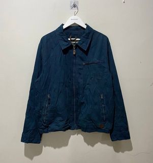 (Category: ) located in . Submitted by latumsthrift (Listing ID 1447296767, Image 1). Description: .