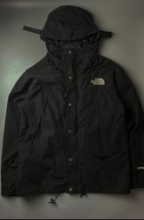 (Category: ) located in . Submitted by solothriftfinds (Listing ID 1447347007, Image 1). Description: .