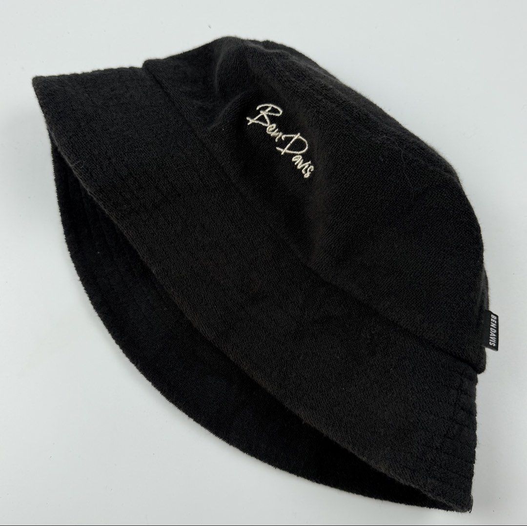 topi bucket hat ben davis tc56 (Category: Cap & Hats) located in Kuantan. Submitted by nadiya_store (Listing ID 1447366748, Image 2). Description: used rm58 x msk pos pos dfod.