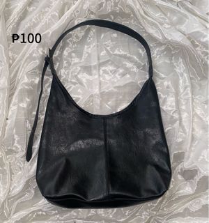 (Category: ) located in . Submitted by ysha.bag (Listing ID 1447333448, Image 1). Description: .