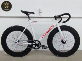 (Category: ) located in . Submitted by bikeco (Listing ID 1447436731, Image 1). Description: .