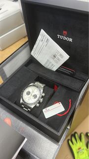 （分類：）位於 。 由 littlething4 提交（商品編號 1447369466，圖片 1）。簡介： 。