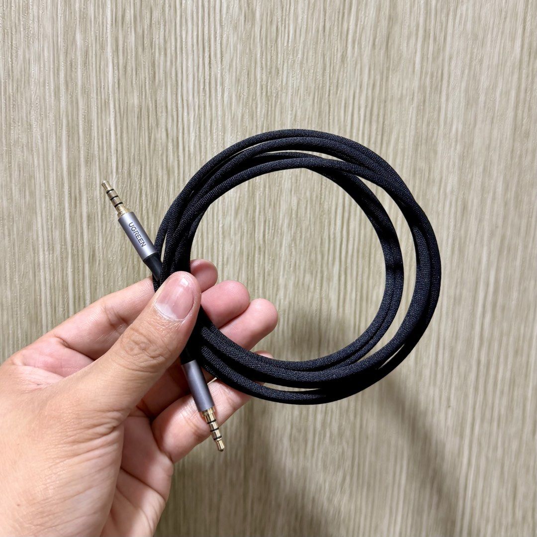 UGREEN 3.5mm Audio Cable AUX Cable 2 meters (Category: Other Audio Equipment) located in Taguig. Submitted by cee.declutters (Listing ID 1447465785, Image 2). Description: UGREEN 3.5mm Aux Cable 4 Pole TRRS 4-Conductor Auxiliary Male To Male Stereo Jack HiFi Support Microphone Function Audio Cable 2-meters Braided cable SRP ₱500 Selling for ₱350 Almost new. Used once or twice..