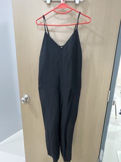(Category: ) located in . Submitted by cl_closet (Listing ID 1447419769, Image 1). Description: .