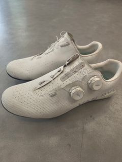 (Category: ) located in . Submitted by bikestuffs (Listing ID 1445325438, Image 1). Description: .