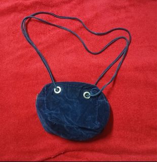 (Category: ) located in . Submitted by susanthrifts (Listing ID 1447419155, Image 1). Description: .