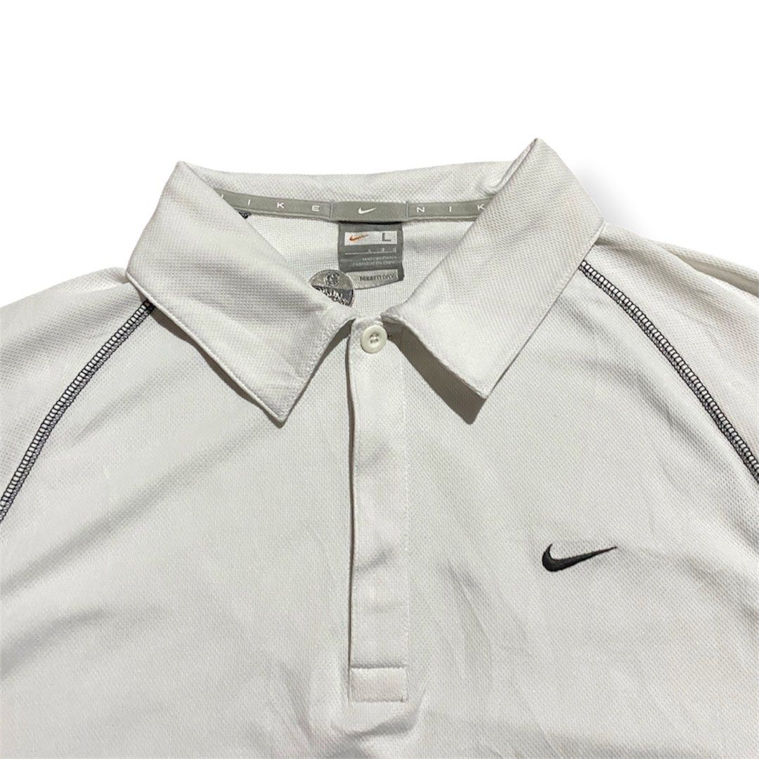 Vintage Nike Polo Shirt (Category: Tshirts & Polo Shirts ) located in Quezon City. Submitted by dipintheorio (Listing ID 1447338066, Image 3). Description: no issue wash only size large on tag width 21 length 27 location: qc .