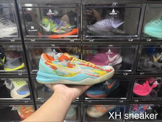 由 xh._.sneakers (刊登 ID 1447463720，圖片 1) 提交，位於 的 (類別：)，說明：。