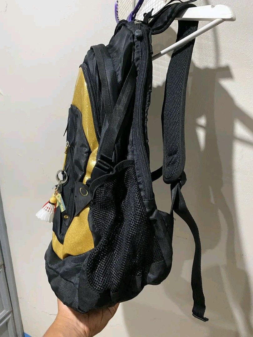 YONEX Sport BackPack Evolving Performance (Category: Backpacks) located in San Carlos City. Submitted by latumsthrift (Listing ID 1447299729, Image 2). Description: .