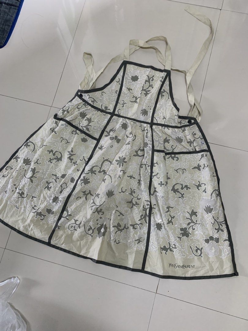 YSL APRON (Category: Blouses) located in Manila. Submitted by gelove.thrift (Listing ID 1447435839, Image 1). Description: .