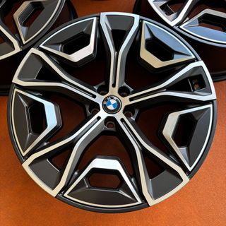（分類：）位於 。 由 wholesalewheels-l 提交（商品編號 1452767300，圖片 1）。簡介： 。