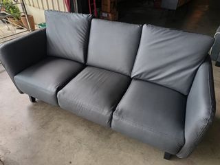 (Category: ) located in . Submitted by lazada.kim.huat.furniture (Listing ID 1452755011, Image 1). Description: .