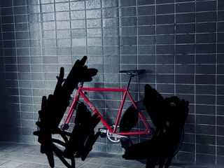 （分類：）位於 。 由 whatcanisayfixedgear 提交（商品編號 1451050690，圖片 1）。簡介： 。