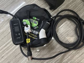 （分類：）位於 。 由 leaf_lo 提交（商品編號 1452724327，圖片 1）。簡介： 。