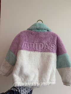（分類：）位於 。 由 theoutfitodyssey.cloud 提交（商品編號 1452768929，圖片 1）。簡介： 。