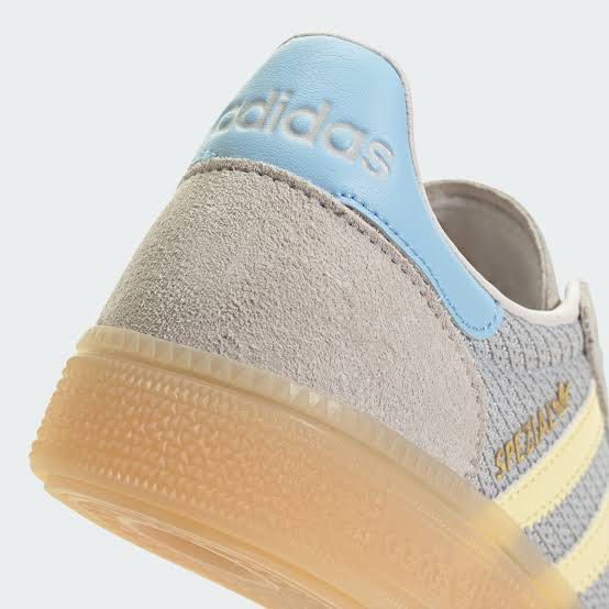 Adidas Spezial (Category: Sneakers) located in Pasig City. Submitted by docxx (Listing ID 1452710601, Image 2). Description: - Adidas spezial handball -size 5w -used once Bought last Aug 26,2026 at JDsports glorietta (can provide receipt) pm for actual photos :) .