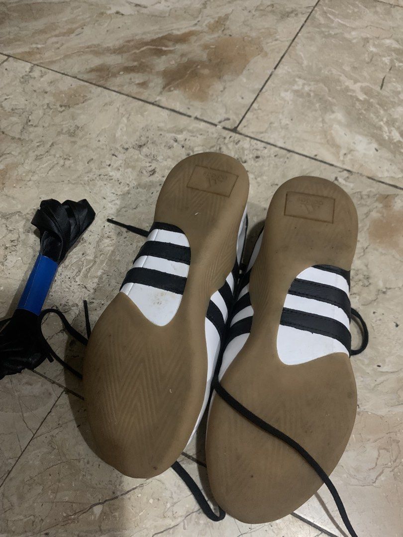 Adidas Taekwondo Mei Ballet (Category: Flats & Sandals) located in Manila. Submitted by wearuno (Listing ID 1452839149, Image 3). Description: bought for 6k selling for only 3,800 with 2 free original adidas laces.