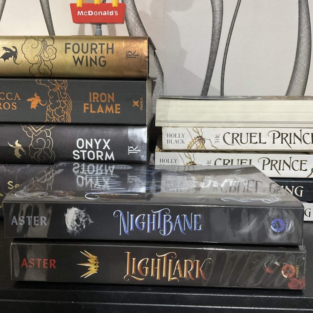 (SET) Alex Aster Lightlark and Nightbane Books (Category: Storybooks) located in Cainta. Submitted by chae.lin (Listing ID 1452774263, Image 2). Description: - Lightlark & Nightbane by Alex Aster - Books 1 & 2 of the Lightlark series - Both books are like brand new and in protective plastic wrap - Perfect for fans of fantasy novels.