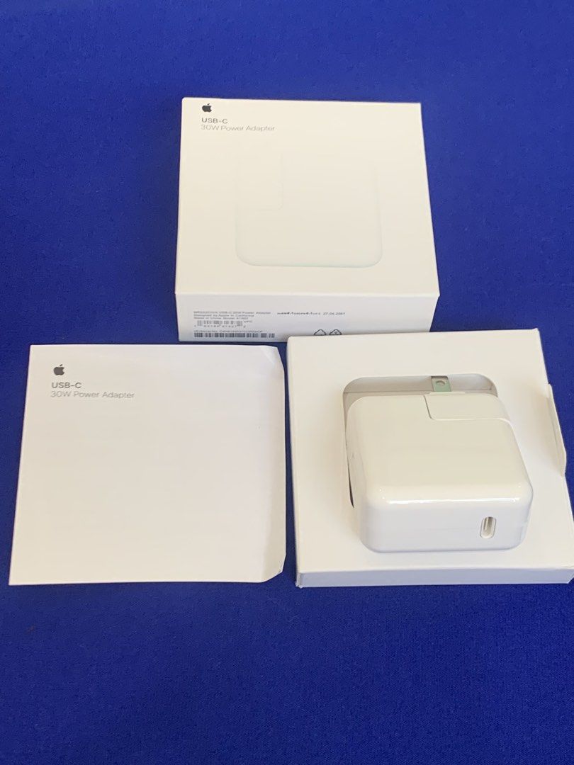 Apple 30W USB-C Power Adapter for Macbook (Category: Chargers & Cables) located in San Juan City. Submitted by ph_gadgets_hub (Listing ID 1452844887, Image 2). Description: 💯 MacBook Air Charger 💯 MacBook Pro charger The 30W USB-C Power MacBook Adapter efficiently charges at home, in the office, or on the go. It’s a compatible MacBook Charger. SALE‼️ ₱1,300 30W USB-C Power MacBook Adapter Brand new with Box serial number at apple logo sa Adapte