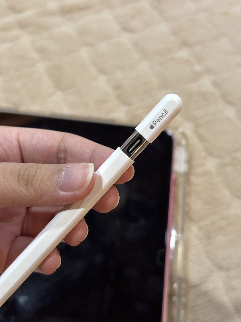 Apple Pencil USB-C (with defect) (Category: Other Mobile & Gadget Accessories) located in Manila. Submitted by bhsundae (Listing ID 1452851889, Image 2). Description: - Original - No box and receipt - Defect: No longer charges, but is still usable by connecting it to the iPad via Type-C cable - Dm for a video showing it - The tip is new and original from Apple - Loc: Sampaloc, Manila - STRICTLY payment first - Lalamove only; buyer shoulders SF.