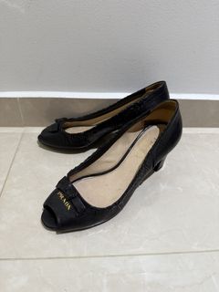 (Category: ) located in . Submitted by reluxe.sg (Listing ID 1452711875, Image 1). Description: .