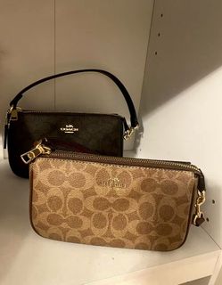 (Category: ) located in . Submitted by finds_reloved (Listing ID 1452865935, Image 1). Description: .