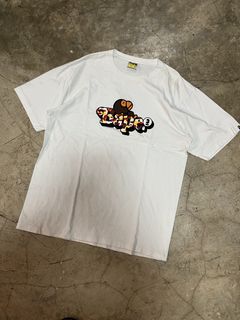 (Category: ) located in . Submitted by closetgc.clothingshop (Listing ID 1452714455, Image 1). Description: .