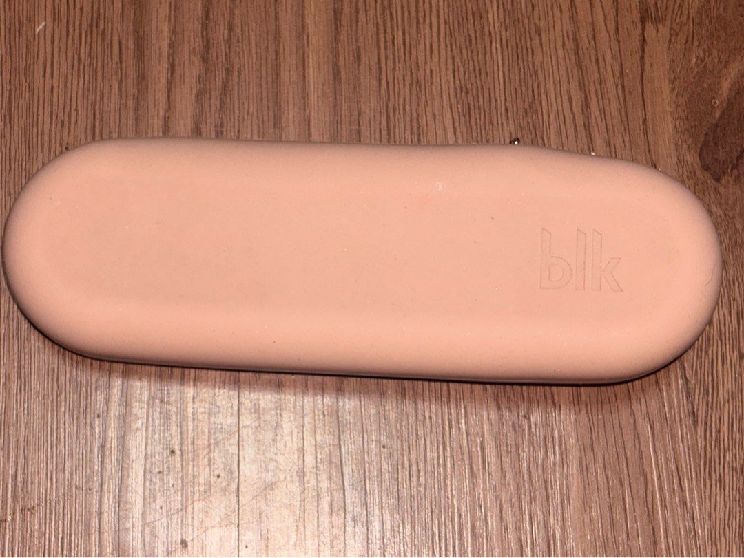 Blk brush organizer (Category: Makeup) located in Manila. Submitted by swift_cosmicocean (Listing ID 1452842901, Image 1). Description: .