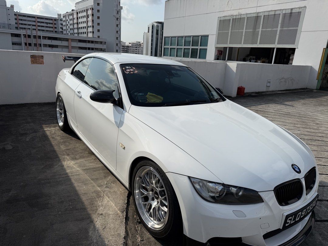 BMW 3 Series Convertible 335i (A) (Category: Used Cars) located in Singapore. Submitted by slize713632 (Listing ID 1452878013, Image 2). Description: Powered inline 6 3.0L, TwinPower turbocharged (N54), engine mated to 7 speed DCT gearbox, Rear wheel drive. View specs of the BMW 3 Series Coupe (2007-2013) All maintenance, repairs and parts are all done brand new in my ownership. No hand me down parts All weak points of the engine from full alumin