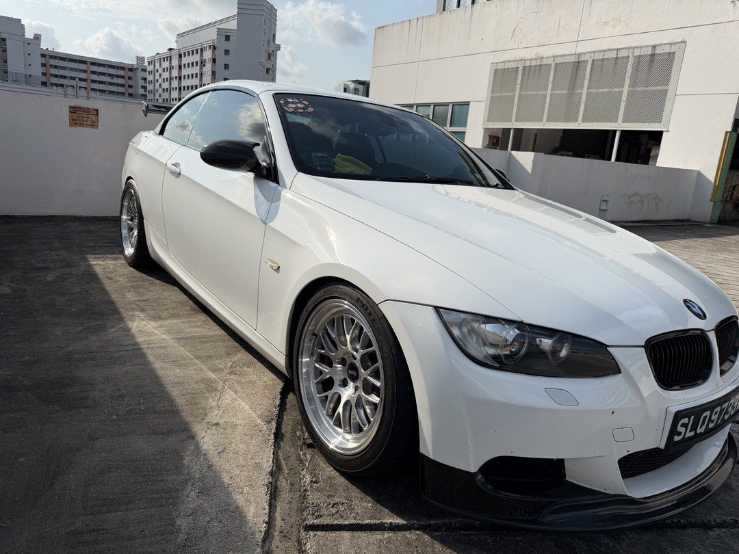 BMW 3 Series Convertible 335i (A) (Category: Used Cars) located in Singapore. Submitted by slize713632 (Listing ID 1452878013, Image 1). Description: Powered inline 6 3.0L, TwinPower turbocharged (N54), engine mated to 7 speed DCT gearbox, Rear wheel drive. View specs of the BMW 3 Series Coupe (2007-2013) All maintenance, repairs and parts are all done brand new in my ownership. No hand me down parts All weak points of the engine from full alumin