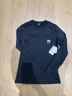 (Category: ) located in . Submitted by Amisellingoffpreloved (Listing ID 1452725345, Image 1). Description: .