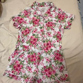 (Category: ) located in . Submitted by chandleria (Listing ID 1452836134, Image 1). Description: .