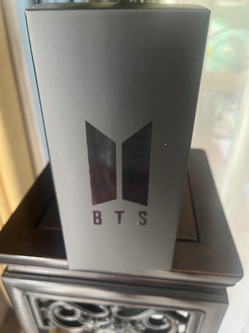 BTS Official Lightstick Ver.4 (Category: K-Wave Merchandise) located in Quezon City. Submitted by therese_ot (Listing ID 1452793308, Image 1). Description: On hand Sealed.