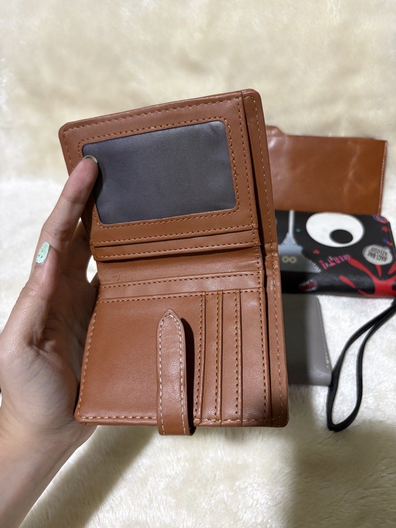 BUNDLE wallets (Category: Wallets & Card holders) located in Malolos. Submitted by bag_gallery (Listing ID 1452778601, Image 3). Description: What you see is what you get. No major sign of wear.