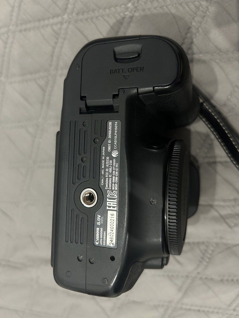 NEGOTIABLE RUSH Canon EOS 80D DSLR (Category: Cameras) located in Baguio. Submitted by deldocreia22478 (Listing ID 1452750601, Image 3). Description: 95% smooth cosmetics, no gasgas, all crispy buttons, no vignetting, very presentable - Canon EOS 80D camera body - Includes remote shutter - Charger included - Three (3) batteries provided - Ideal for photography enthusiasts minor issues: - view finder plastic cover - pop up built in flash (still wo
