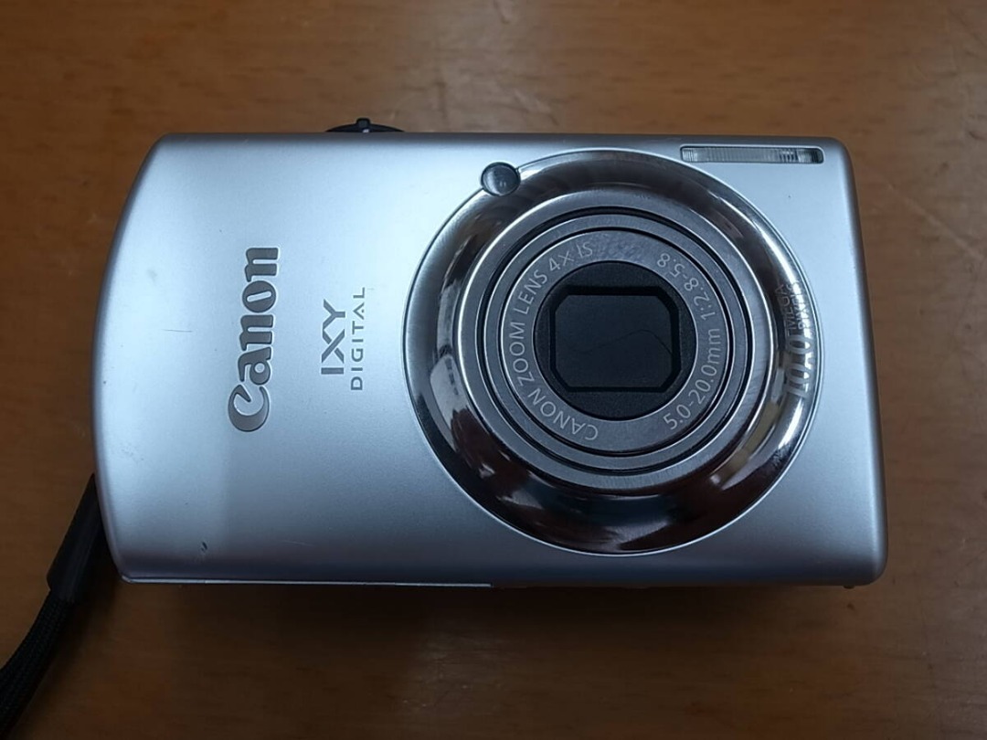 Canon IXY DIGITAL 920IS PC1308 Compact Digital Camera, Silver, 10