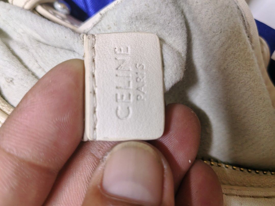 Celine bag (Category: Luxury Bags & Wallets) located in Iloilo. Submitted by luxury.ilo1984 (Listing ID 1452766828, Image 3). Description: Ukay thrifted items Parang Hobo type po sya NGA Lang po ako since Ukay Source Very Good Condition All Details posted napo.