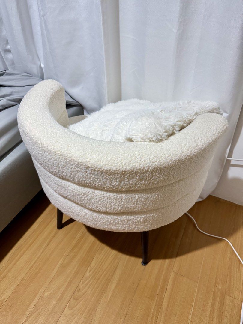Cloud sofa / accent / vanity chair (Category: Chairs) located in Makati City. Submitted by authenticluxurygoodsss (Listing ID 1452800188, Image 2). Description: - All photos posted - Barely used extra chair only - As is - pls check photos for condition of item - Pillow not included - With foot cover/protector — can be removed FIXED PRICE 📍 Santa Rosa Laguna (Lalamove to Metro Manila ranges from 120-200) .