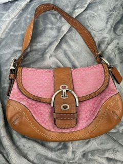 (Category: ) located in . Submitted by chic_coach (Listing ID 1452733305, Image 1). Description: .