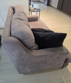 (Category: ) located in . Submitted by reddot15 (Listing ID 1452738434, Image 1). Description: .